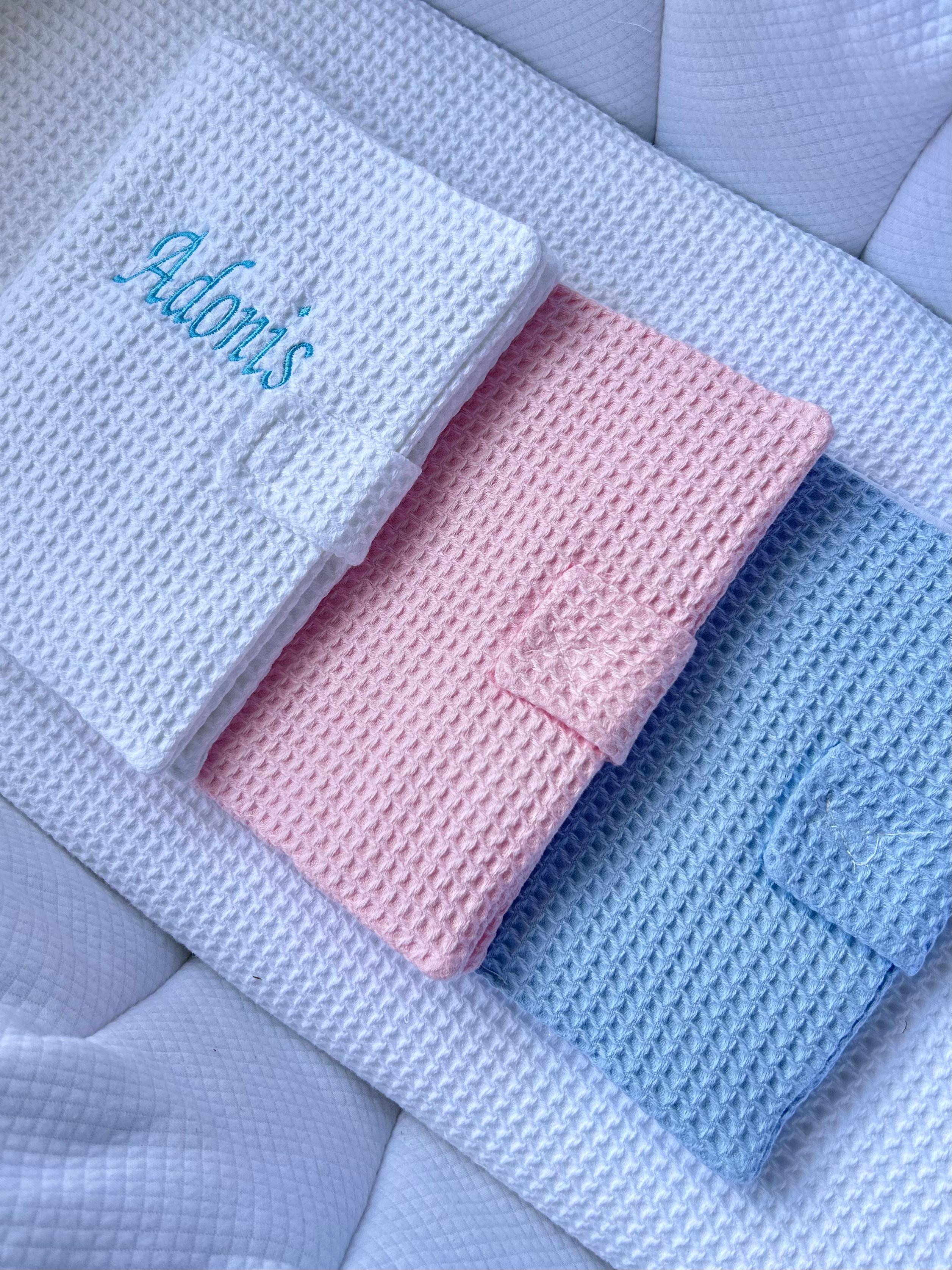 Protège carnet de santé nid d'abeille