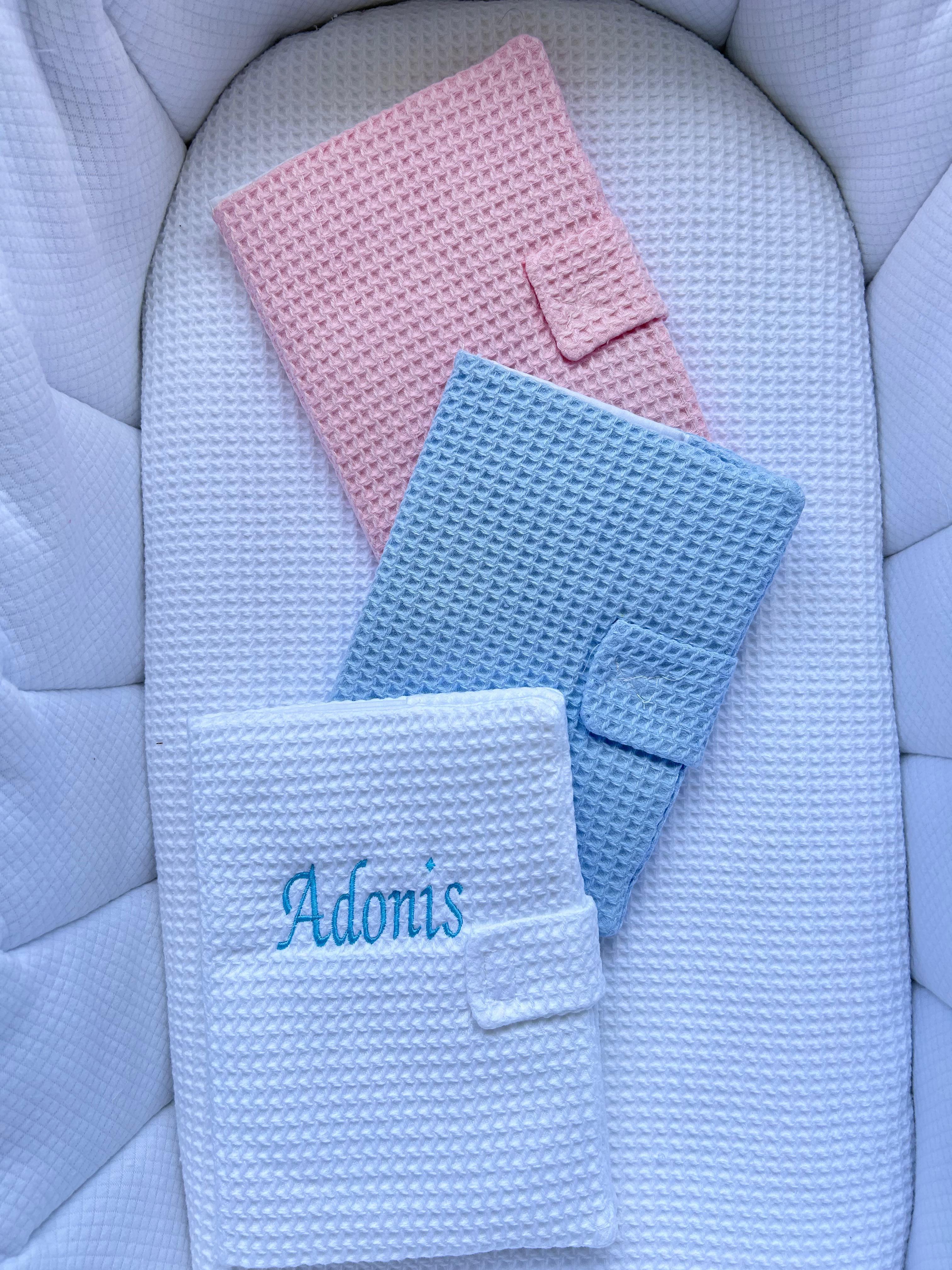 Protège carnet de santé nid d'abeille